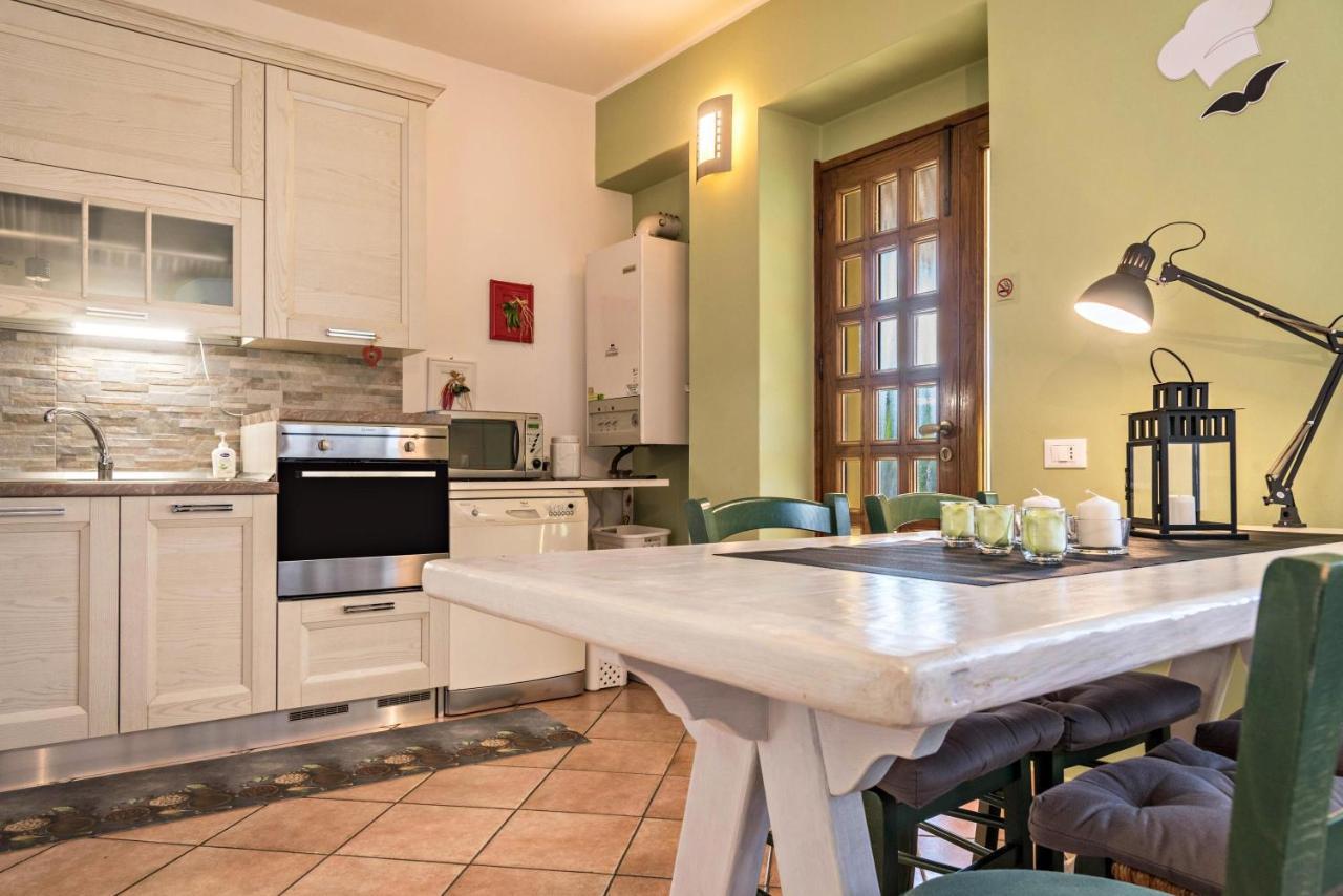 Tinas Yellow Home Leggiuno Εξωτερικό φωτογραφία